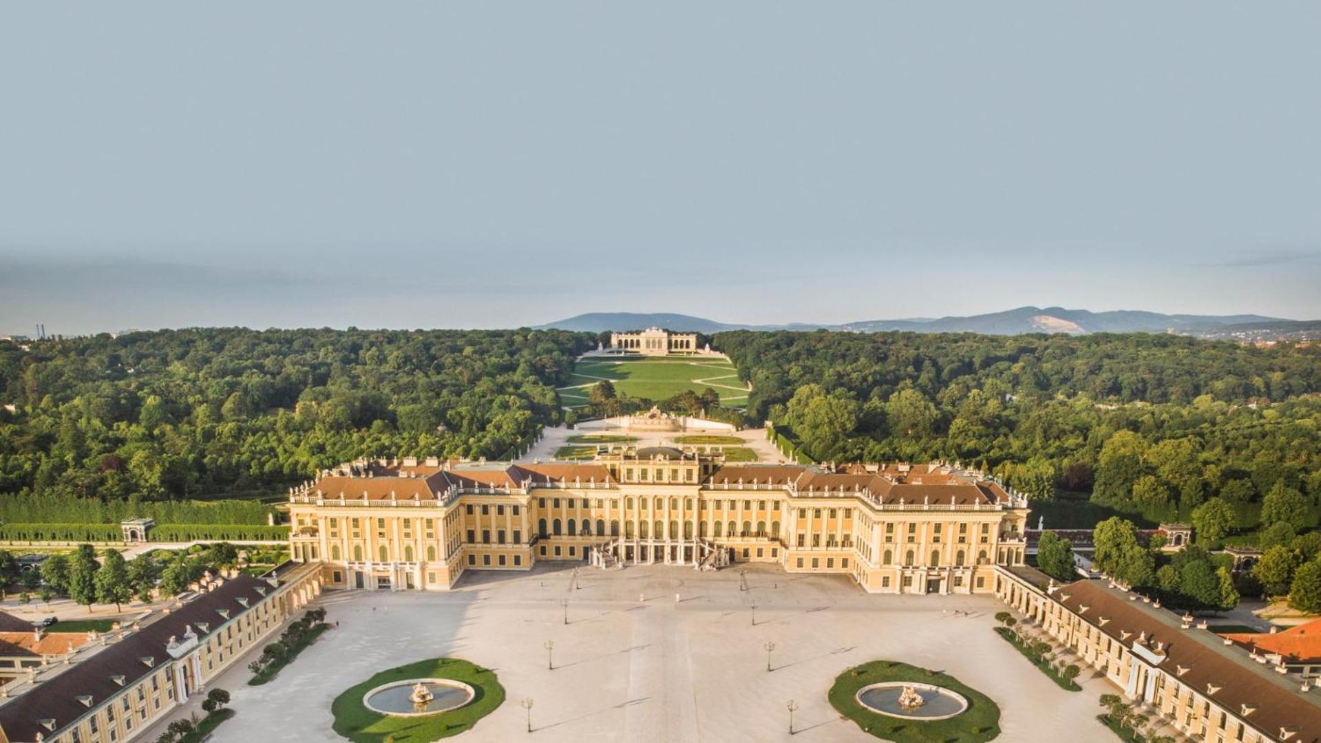 Royal Deluxe-Free Garage,Near Schoenbrunn Palace Viena Exterior foto